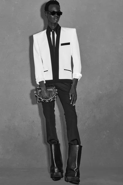 Look 13